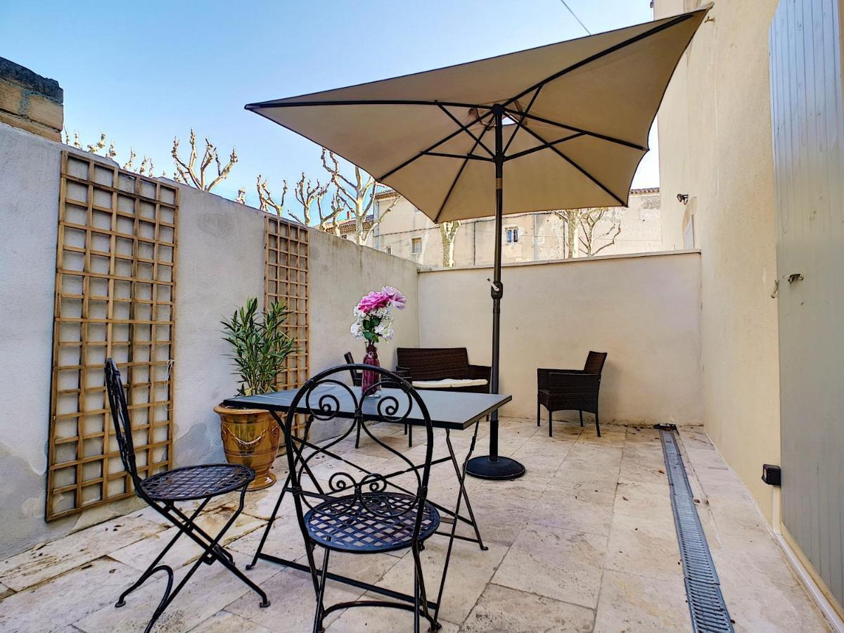Appartement Avec Terrasse En Centre Ville De Saint Remy De Provence Exteriör bild